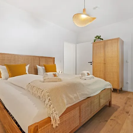 Ma - High-quality New Augsburg